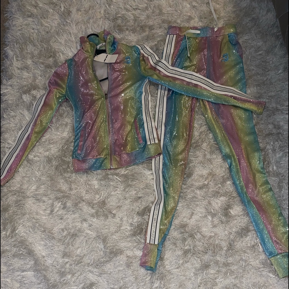 Two piece Shane Justin outfit
